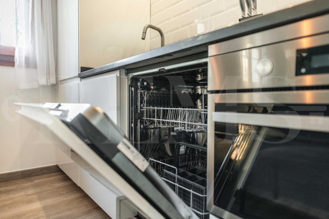 Spacious Apartment Next To Plaza De La Merced By Rems Malaga Ngoại thất bức ảnh